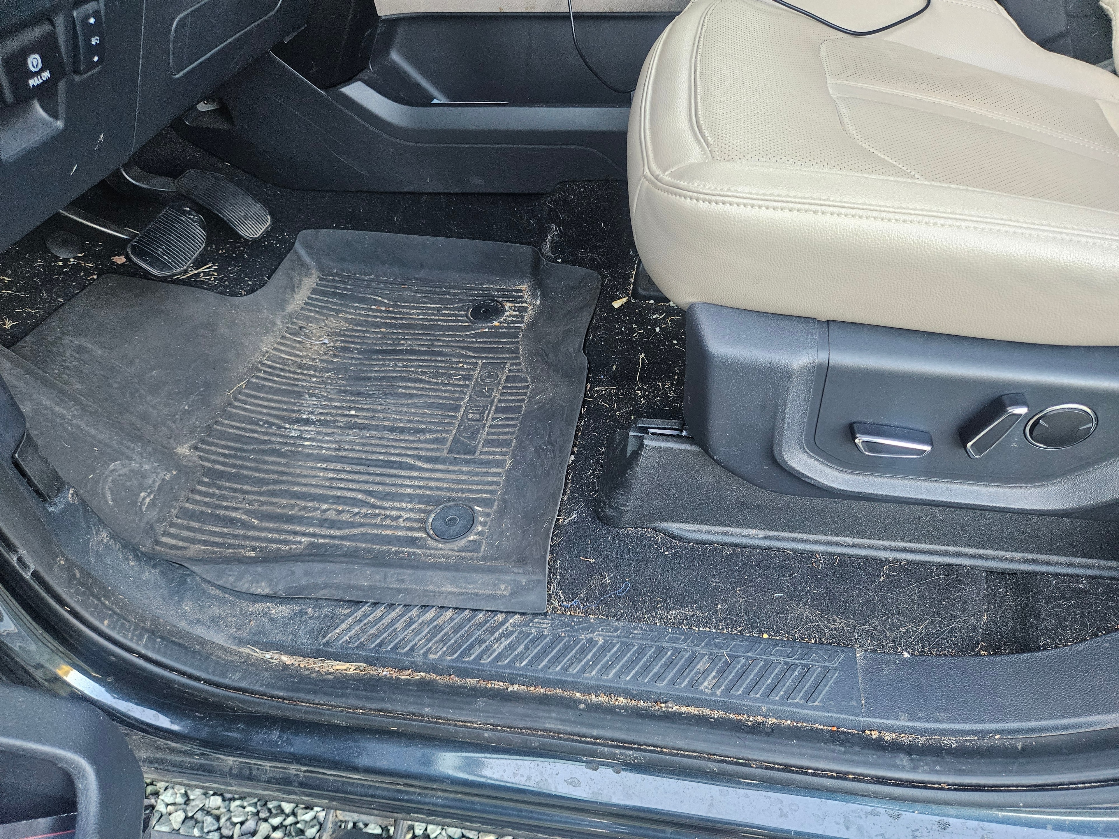 Interior — Before Detail