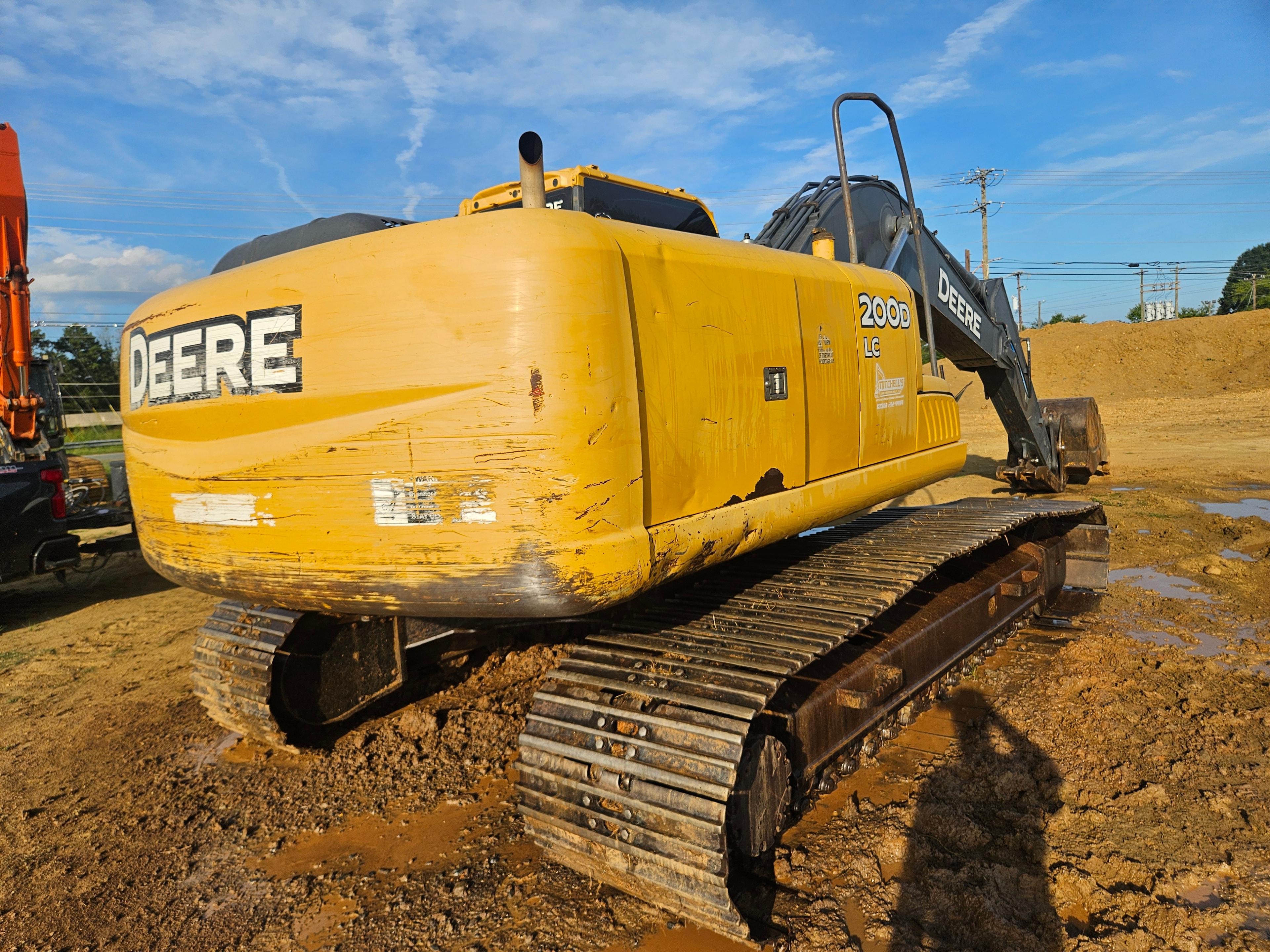 John Deere 200D Excavator — Before Detail