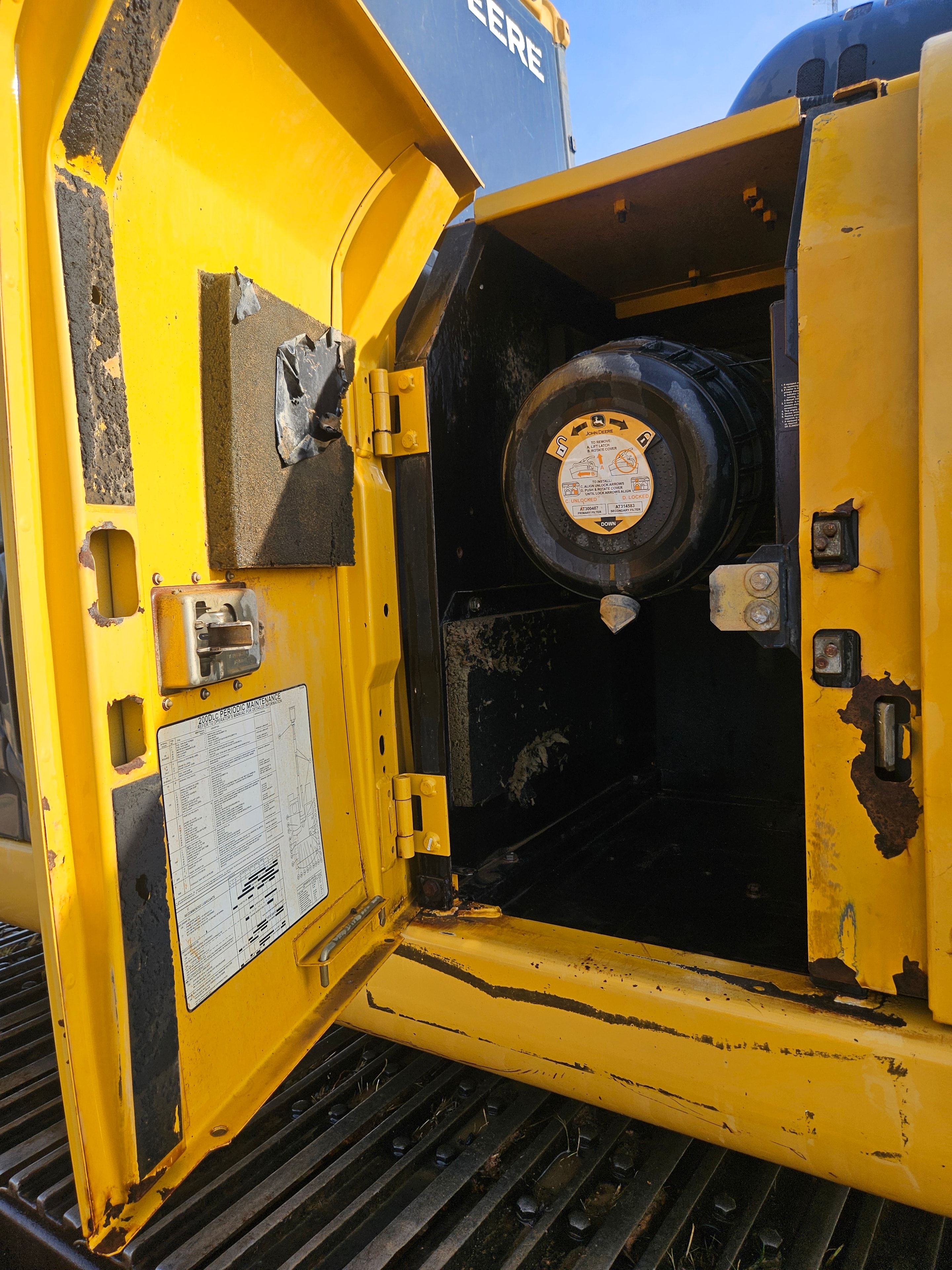 Construction Vehicle Engine — Before Detail