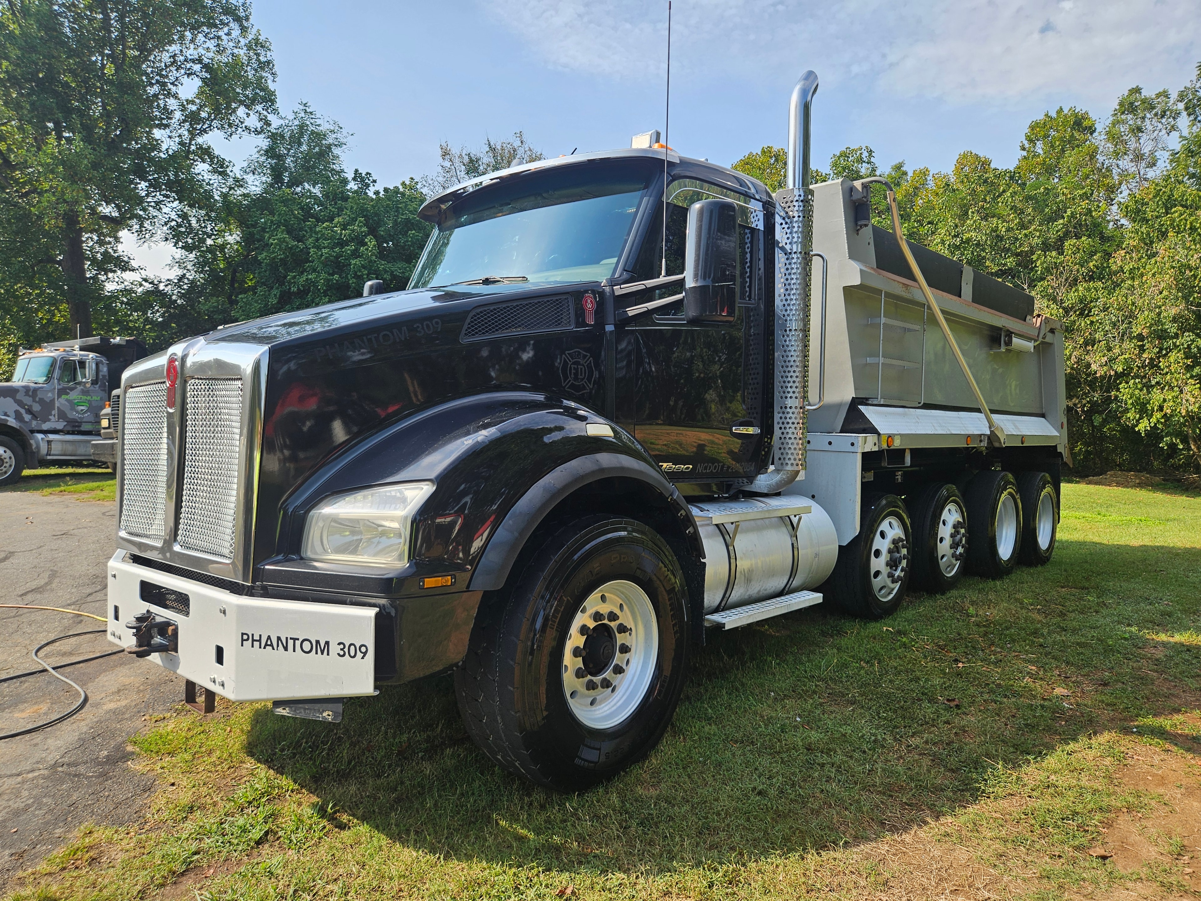 Kenworth Dump Truck — After Fleet Detail