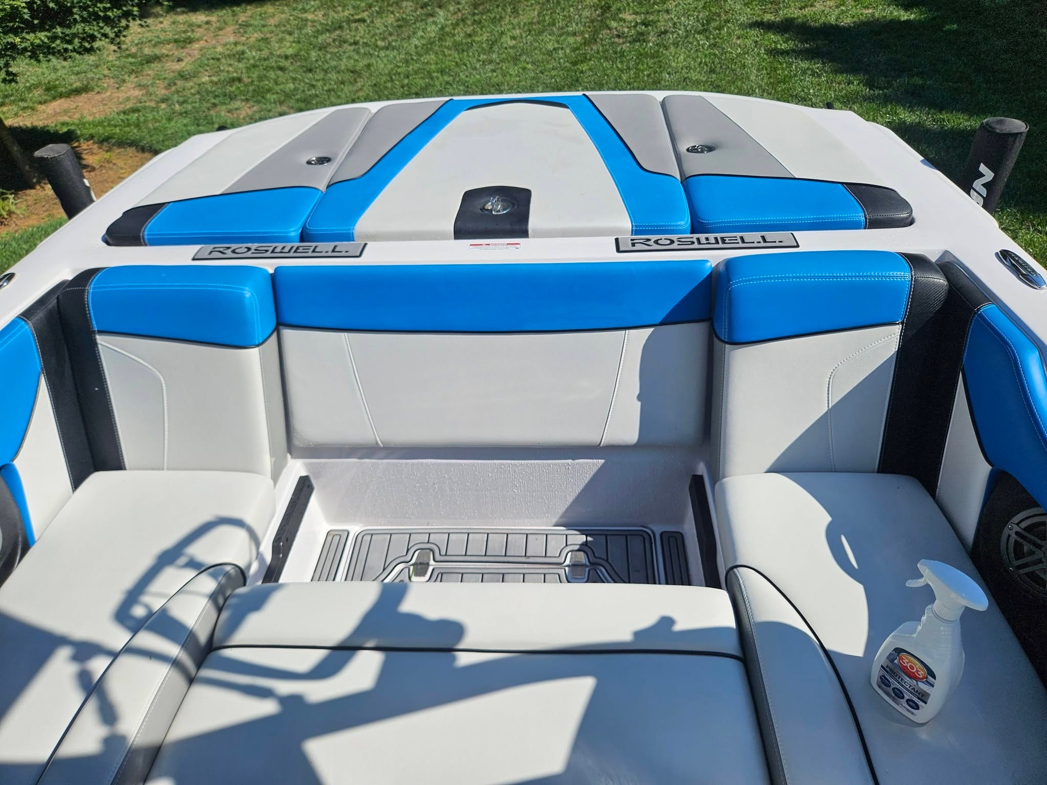 Boat interior detailing
